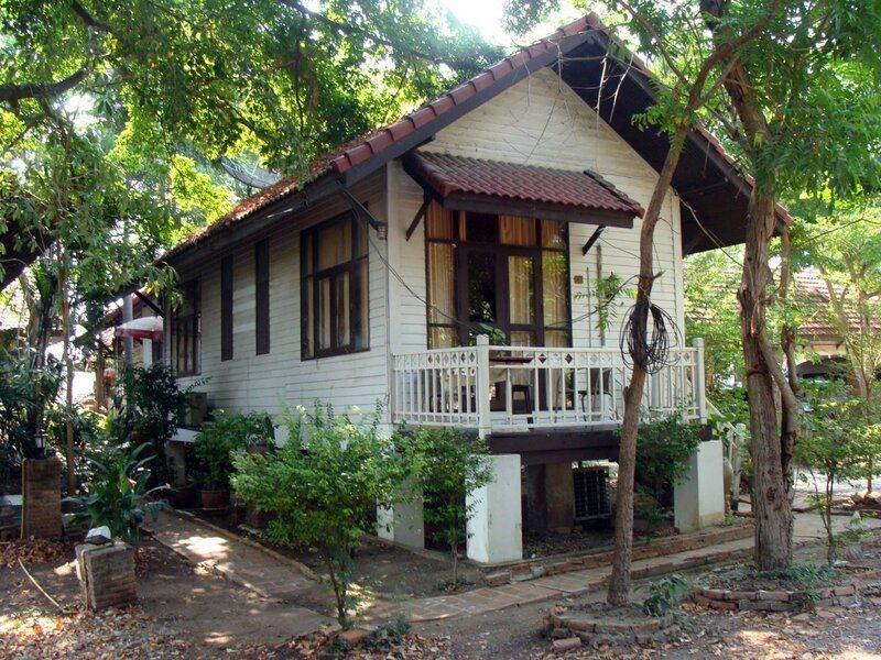The Old Palace Resort Klong Sa Bua Ayutthaya Bagian luar foto